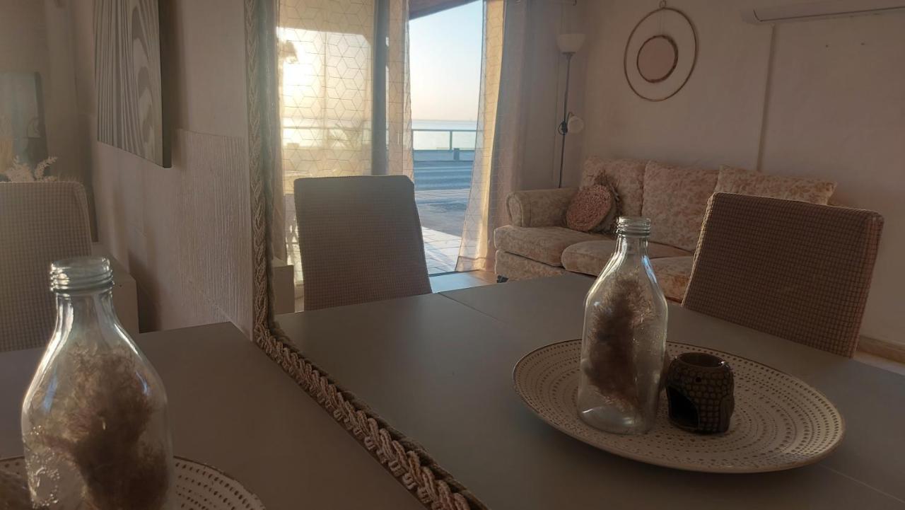 Sunrise Boho Studio Larnaca Bagian luar foto